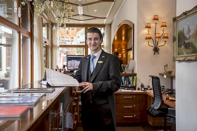«Machen das Unmögliche möglich.» Der 28-jährige Christian Wilke ist Chef-Concierge im Mont Cervin Palace.