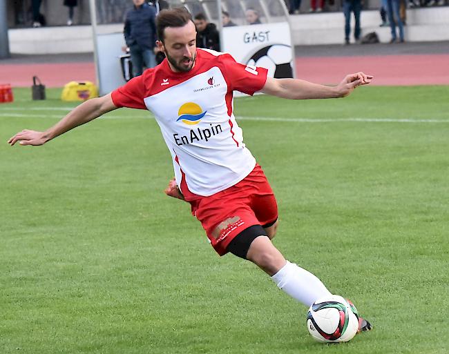 Hannes Cina und der FC Visp, der Sprung ins Walliser Cupfinale.