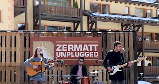 Violetta Zironi er&ouml;ffnete am Freitag das Zermatt Unplugged.