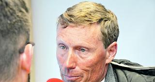 Extrem entt&auml;uscht. Verwaltungsratspr&auml;sident Pirmin Zurbriggen: &laquo;Wir haben viele potenzielle Investoren in den Wind geschossen. So weit h&auml;tte es nie kommen d&uuml;rfen.&raquo; 