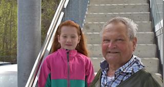 Die zehnj&auml;hrige Isabel Weissbrodt (Turtmann) und Klaus Summermatter, 85 Jahre aus Visp: die j&uuml;ngste und der &auml;lteste aktive Teilnehmende am FJT 2018. 