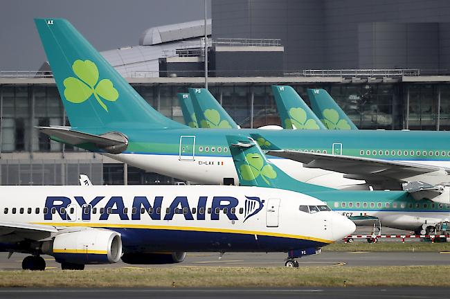 Ein Flugzeug der Airline Ryanair musste in Frankfurt zwischenlanden (Archivbild). 