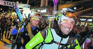 Startschuss. Hunderte von Athleten machten sich gestern um 22 Uhr auf den langen Weg. 