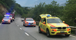 Am Mittwochabend kam es auf der Hauptstrasse zwischen Vex und Sitten zu einem tragischen Unfall. 

