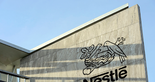 F&uuml;r 7,5 Milliarden Dollar. Der Nahrungsmittelriese Nestl&eacute; &uuml;bernimmt einen Teil der Starbucks-Marken.