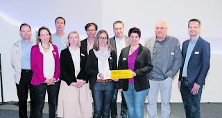 Ausgezeichnet. Die Gr&auml;chner Delegation bei der Preis&uuml;bergabe in Naters.  