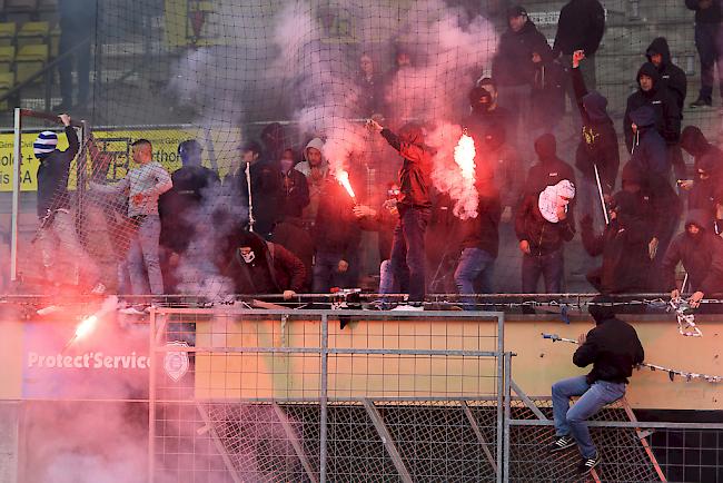 Das abgebrochene Spiel zwischen Lausanne und Thun wird mit 3:0 zugunsten des FC Thun gewertet.