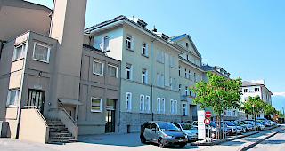 Tafelsilber. Nebst anderen Liegenschaften geh&ouml;rt auch das alte Spital zu den Verm&ouml;genswerten des Vereins Zentrum Saltina. 