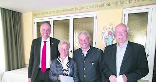Mobilit&auml;t. Wandern zu Berg und Tal. Auf Wanderwegen, mit dem Velo oder mit Schneeschuhen. Wandern ist national zum Volkssport Nummer 1 aufgestiegen.
