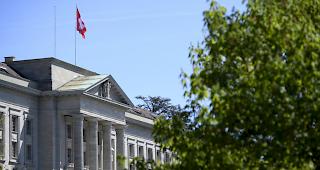 Bundesgericht best&auml;tigt: Durch das Ortsverbot wird der Mann weder in seiner Bewegungs- noch in seiner Wirtschaftsfreiheit ernsthaft beeintr&auml;chtigt. 