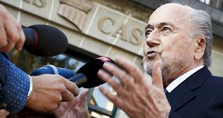 Blatter wurde im Dezember 2015 von der Ethikkommission der FIFA f&uuml;r acht Jahre gesperrt.