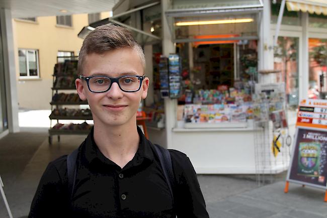 Sirino Clausen (16), Visp: «Ich würde gerne einige Sportanlässe im Jahr 2026 live mitansehen.»