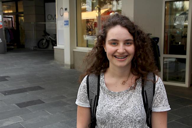 Louise Bregy (16), Steg: «Sport interessiert mich nicht.»