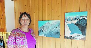 Bergwelten. Regula Feller-Oester stellt gegenw&auml;rtig ihre Arbeiten im Heidehus im Weiler Bodmen unterhalb von Bellwald aus.  