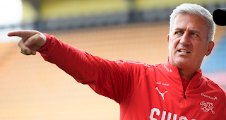 Entscheidung. Nationaltrainer Vladimir Petkovic hat am Montag sein 23-Mann-Kader f&uuml;r die WM in Russland bekannt gegeben.