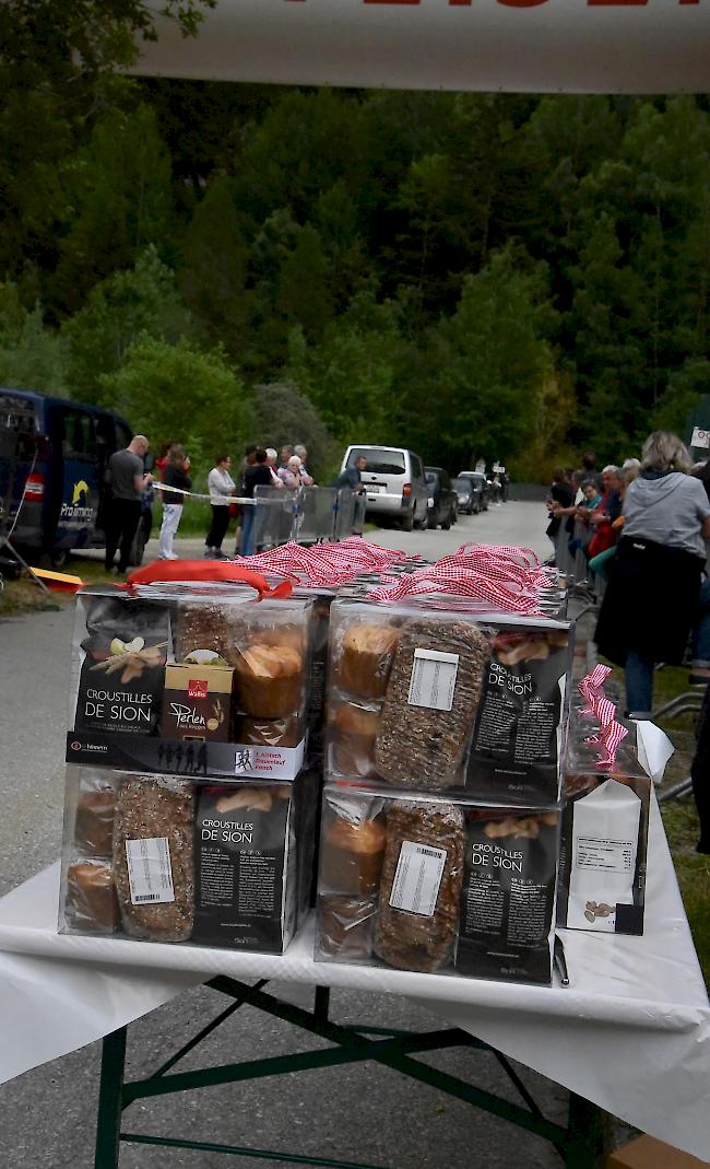 1. Aletsch Frauenlauf Fiesch: Präsente im Ziel