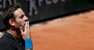 Hochkar&auml;ter. Der Argentinier Juan Martin Del Potro gewann seine Partie gegen den Kroaten Marin Cilic mit 7:6, 5:7, 6:3 und 7:5. Im Halbfinal der French Open trifft Del Potro nun Rafael Nadal.