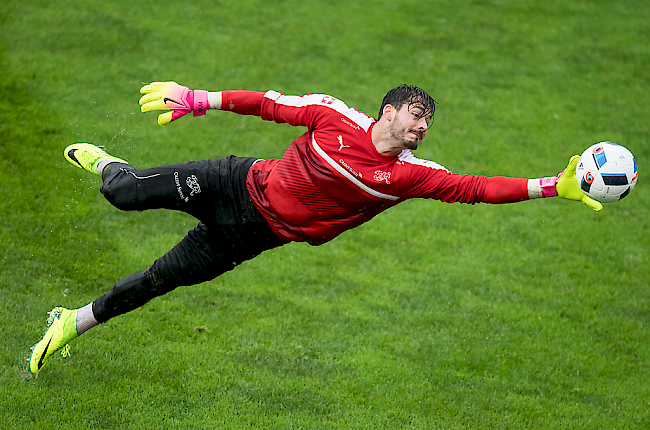 Wechsel. Am Freitag bestreitet die Schweizer Nati ihr letztes Testspiel vor der WM. Gegen Gegner Japan dürfte Roman Bürki im Tor stehen.