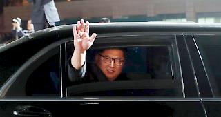 Kim Jong Un ist am Sonntag nach Singapur aufgebrochen. Dort soll es am Dienstag zum historischen Treffen mit US-Pr&auml;sident Donald Trump kommen. 