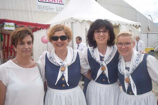 Jacqueline Squaratti (51), Nathalie Bregy (38), Eliane Salzmann (51), Doris Lauper (57), Naters.