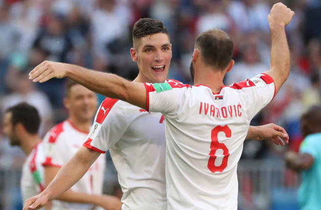 Serbien gewinnt gegen Costa Rico 1:0.