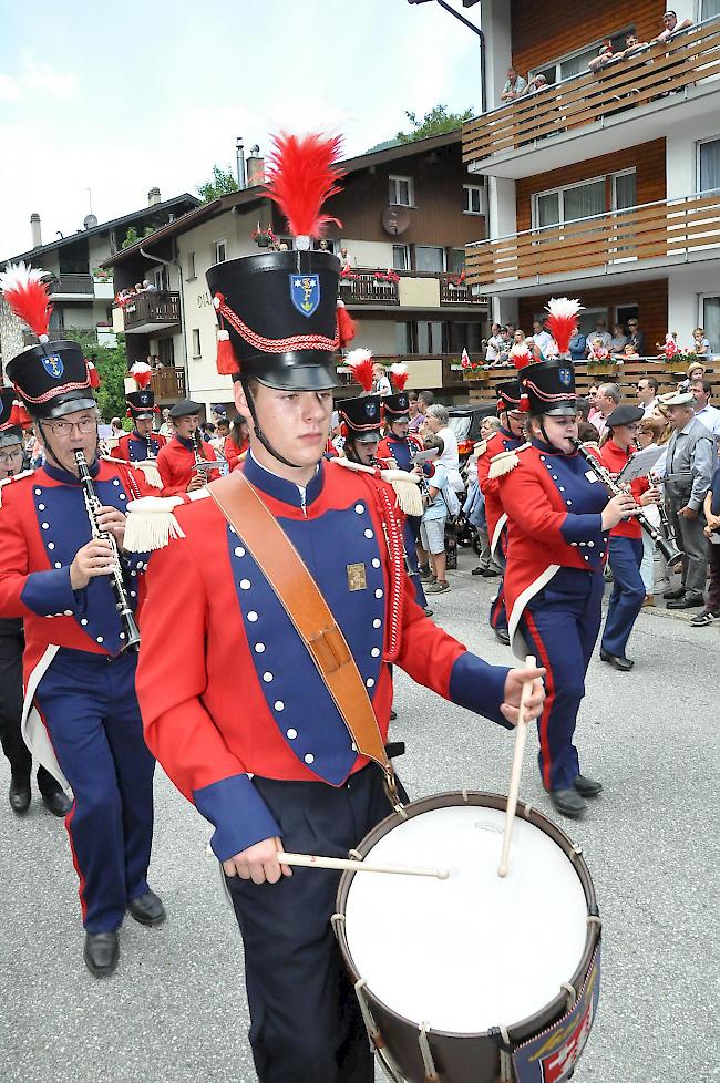 Impressionen des 77. Oberwalliser Tambouren- und Pfeiferfests in Saas-Balen.