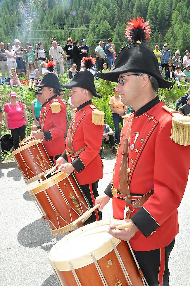 Impressionen des 77. Oberwalliser Tambouren- und Pfeiferfests in Saas-Balen.