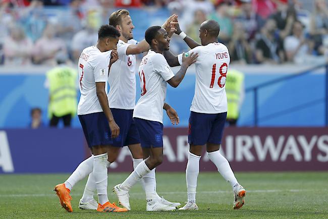 England zieht in die Achtelfinals ein.