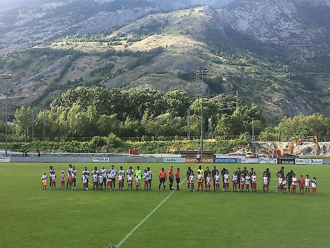 Der FC Sitten und Yverdon-Sports auf dem Rarner Rhoneglut.