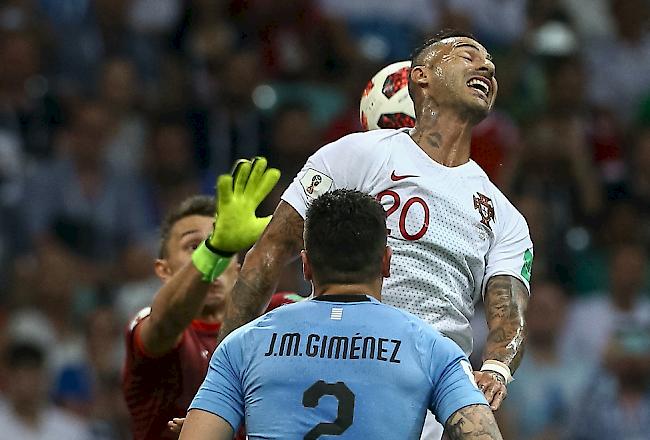 Uruguay besiegt Europameister Portugal im Viertelfinale an der WM in Russland.