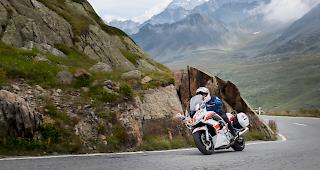 Sicherheit. An diesem Samstag findet auf dem Nufenenpass eine grosse Pr&auml;ventionsaktion f&uuml;r Motorradfahrer statt.