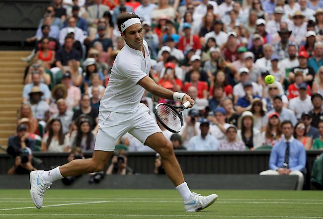 Unaufhaltsam. 47 Winner in 1:29 Stunden: Titelverteidiger Roger Federer steht in Wimbledon in Runde 3.