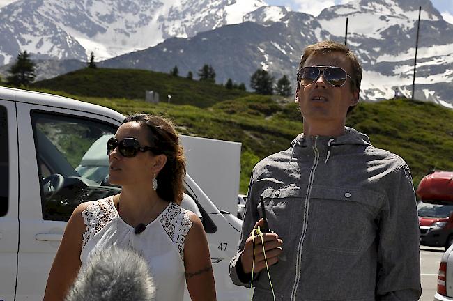 Raouls Gattin Nicole Geiger mit Christian Nanzer auf dem Simplon.