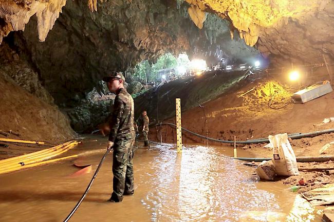 Höhlendrama in Thailand: Rettungsaktion hat am Sonntag begonnen.
