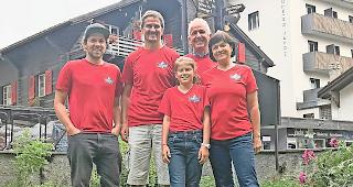 Das Team Zermatt (v. l.): Mathias G&uuml;ntensperger (Ersatz), Kilian  Emmenegger, Chiara Bieler, Charly Hagen und Sonja Amstutz. 