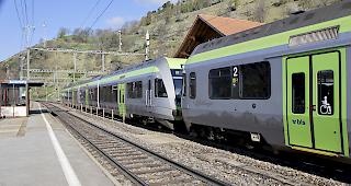 Neue Vertr&auml;ge.&nbsp;Die BLS hat gemeinsam mit Gewerkschaften den Gesamtarbeitsvertrag f&uuml;r rund 3000 Besch&auml;ftigte angepasst. Neue Regelungen wurden unter anderem f&uuml;r den Vater- und Mutterschaftsurlaub vereinbart.