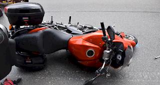 In Le Prese im Puschlav sind am Samstagabend ein T&ouml;fffahrer und seine Beifahrerin bei einem Unfall verletzt worden. 