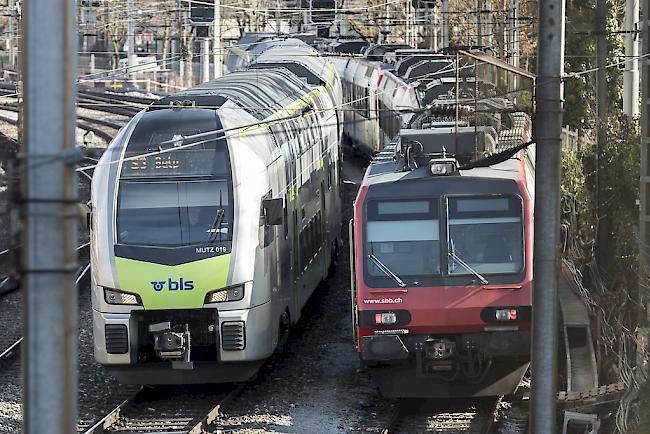 Ein Fall für die Justiz. Das Bundesamt für Verkehr (BAV) hatte im Juni verfügt, der BLS ab Dezember 2019 zwei Fernverkehrslinien zu übertragen. Die SBB gelangen nun vor Bundesverwaltungsgericht.