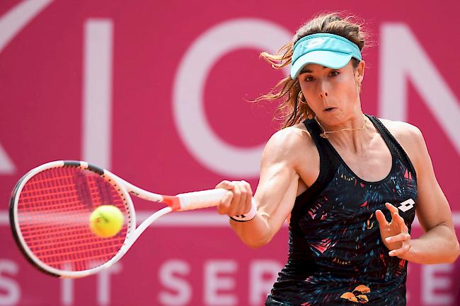 Alizé Cornet hat das WTA-Turnier in Gstaad gewonnen. Die Französin setzte sich im Final gegen die Luxemburgerin Mandy Minella mit 6:4 und 7:6 durch.