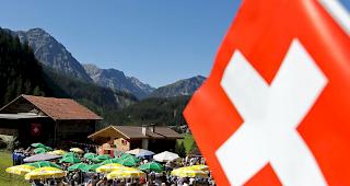 G&auml;ste an einem 1.-August-Brunch