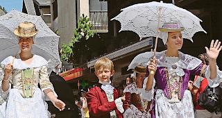 Grenzenlos. Folklore &ndash; hier ein Symbolbild &ndash; kennt keine Grenzen und macht kulturellen Reichtum sicht- und h&ouml;rbar. Archivfoto wb