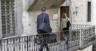 Prozessauftakt. Im Fr&uuml;hling 2017 manipulierte ein Mann aus der Region die Staats- und Grossratswahlen. Die Staatsanwaltschaft fordert nun&nbsp;eine Gef&auml;ngnisstrafe von 15 Monaten, mit dreij&auml;hriger Bew&auml;hrung.