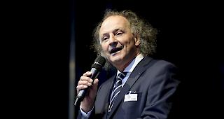 Zwist um m&ouml;glichen Umzug.&nbsp;Leander&nbsp;Jaggi, Pr&auml;sident der SRG-Genossenschaft Bern Freiburg Wallis,&nbsp; bezeichnet einen allf&auml;lligen Austritt aus der SRG nicht als Drohung, sondern als eine m&ouml;gliche Konsequenz.