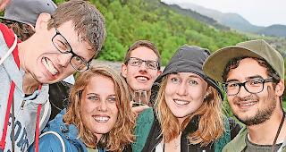 Das passt. Nach reichlich Wein ein warmer Kaffee.Foto wb