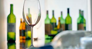 Der Mann hatte derart tief geschlafen, dass die Polizei ihn nicht aufwecken konnte.