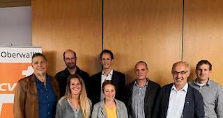 Nominationsversammlung der CVP Bezirk Visp (v.l): Egon Furrer, Christian Gr&uuml;tter, sowie Franziska Biner, Pr&auml;sidentin der CVPO und Kevin Karlen, Myriam Wyer, Martin Sch&uuml;rch, Paul Burgener und Rainer Studer, Bezirkspr&auml;sident CVP (Es fehlen: Matteo Ab&auml;cherli, Bianca Ballmann, Michael Burgener). 
