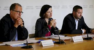 Von links: Bernhard Eichenberger, Esther Weber-Kalbermatten und Julien Dubuis.