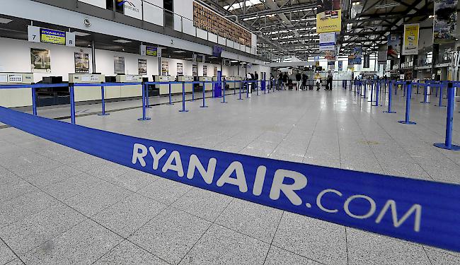 Streik. Die 190 Flugabsagen machen laut Ryanair rund 8 Prozent des für Freitag geplanten Verkehrs aus.