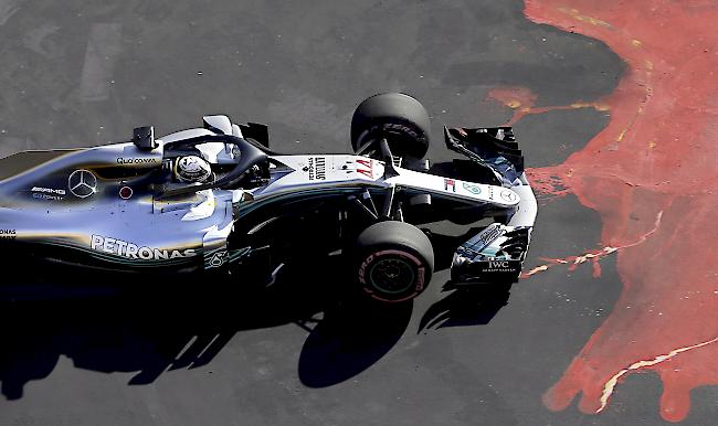 Auf dem Weg zum WM-Titel. Lewis Hamilton hat den GP von Russland in Sotschi gewonnen und liegt im Gesamtklassement neu 50 Punkte vor dem Deutschen Sebastian Vettel.