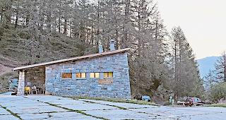 Ort der Arbeit. K&auml;serei auf der Burgeralpe der Gemeinde T&ouml;rbel.Foto WB/Andrea Soltermann